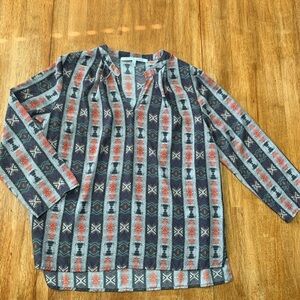 ⬇️ Collective Concepts V-Neck Tunic